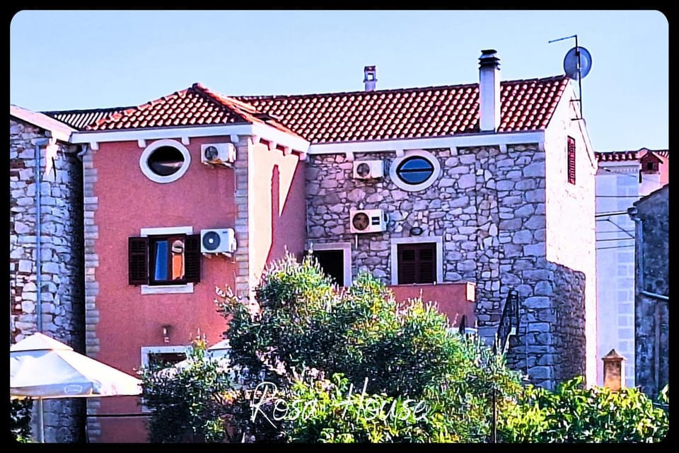 Property building, Landmark view