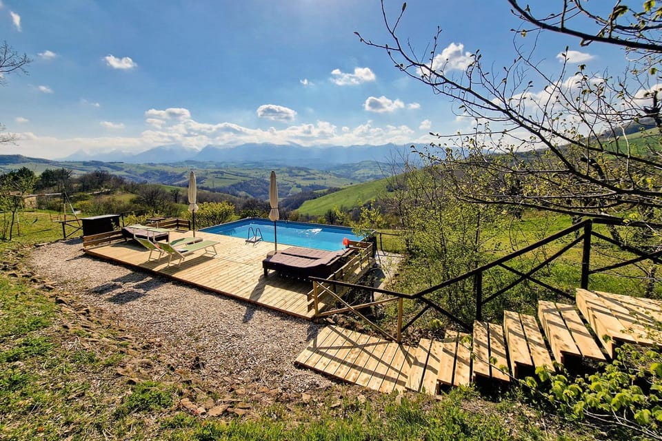 Mountain view, Swimming pool