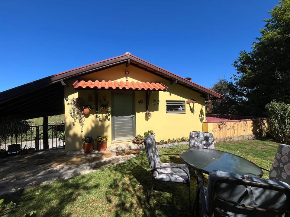 Quinta de Carcavelos Agroturismo e Enoturismo House in Porto District