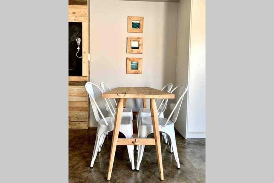 Lower Point Surf Studio 2 Apartment in Eastern Cape