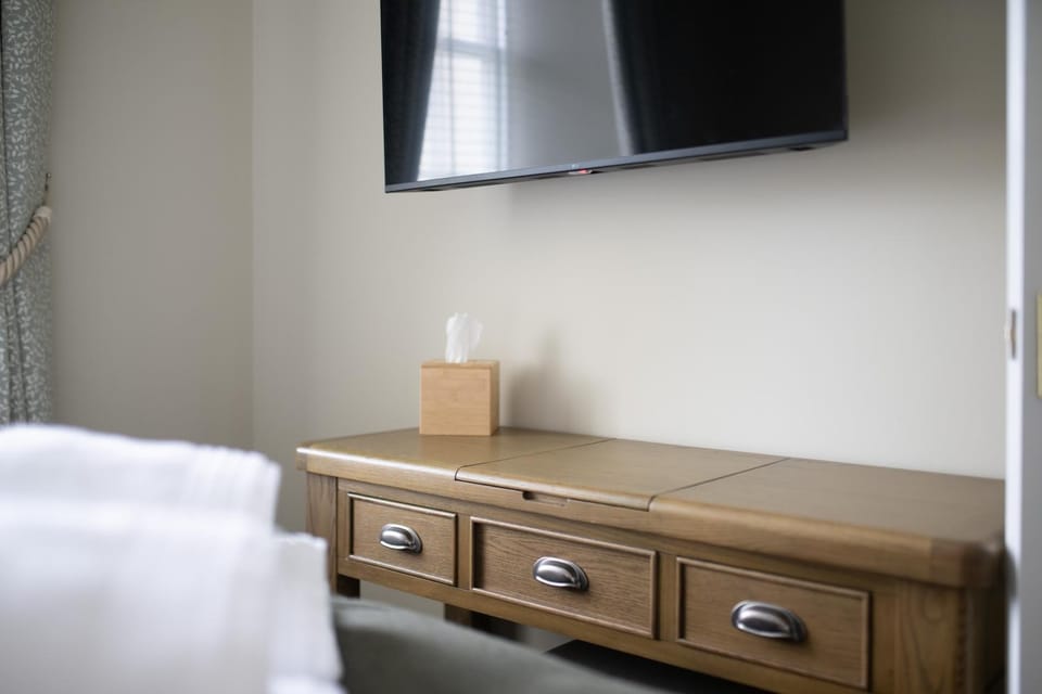 Old Edinburgh Court Apartment in Inverness