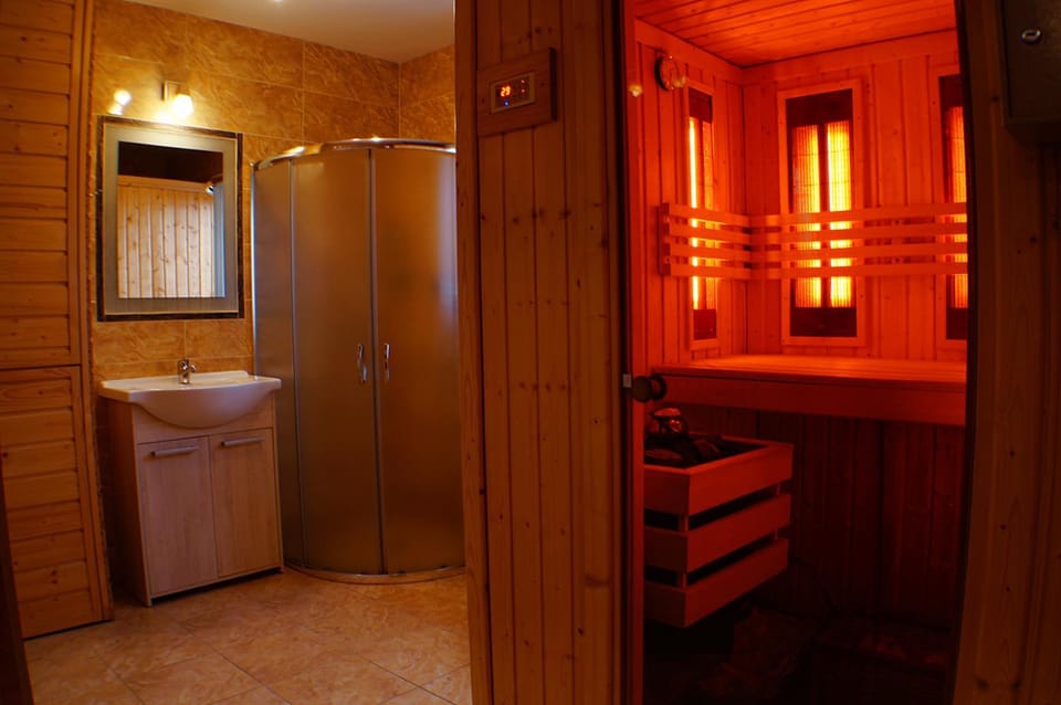 Sauna, Bathroom