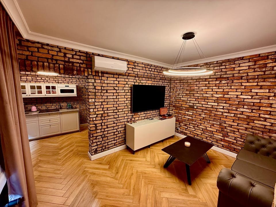 Communal lounge/ TV room, TV and multimedia, Kitchen or kitchenette, Seating area