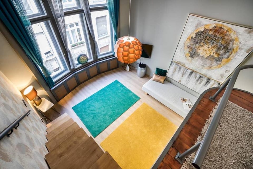 Communal lounge/ TV room