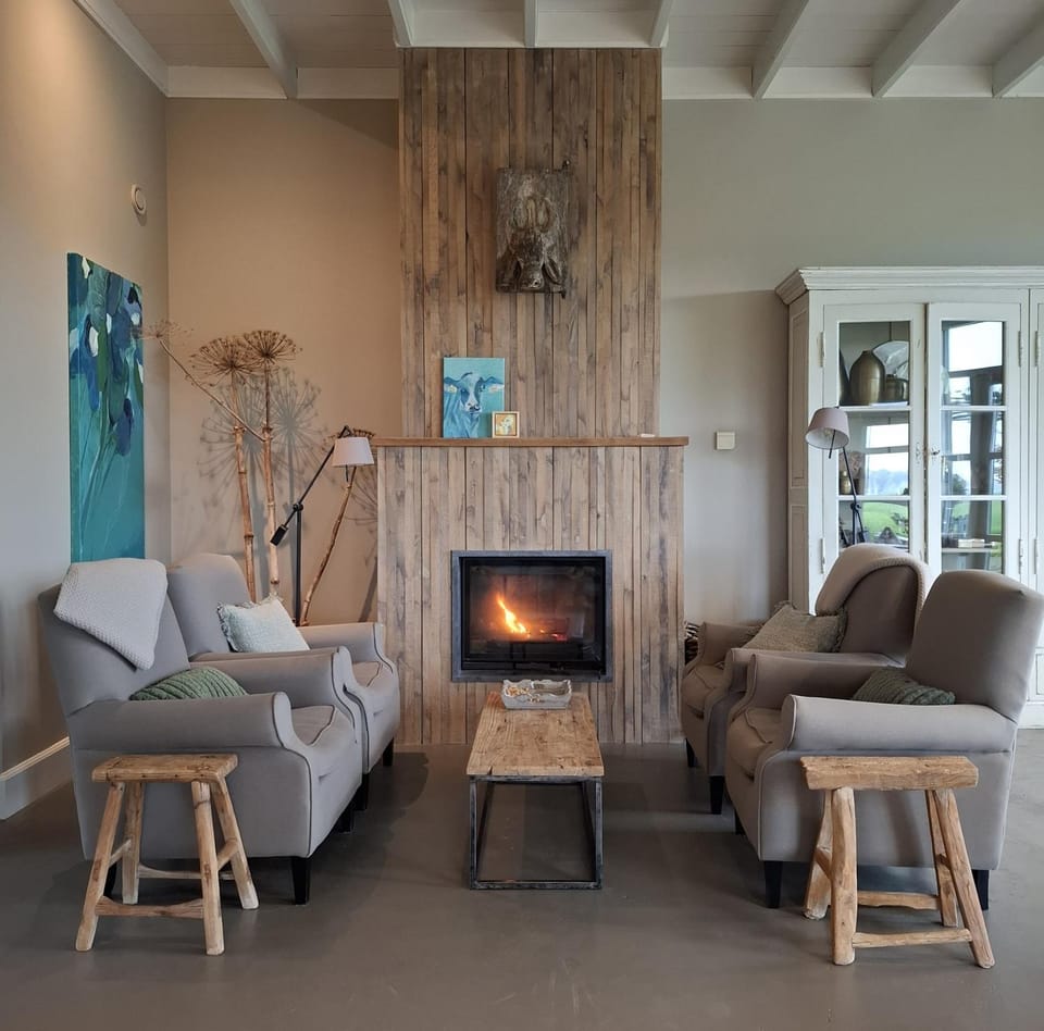 Living room, fireplace