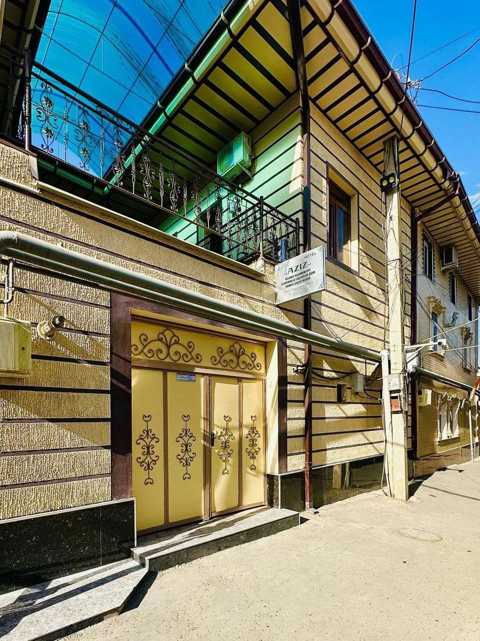 Property building, Day