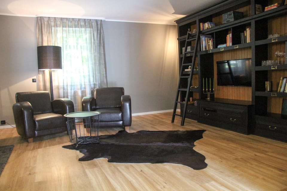 Communal lounge/ TV room, Seating area