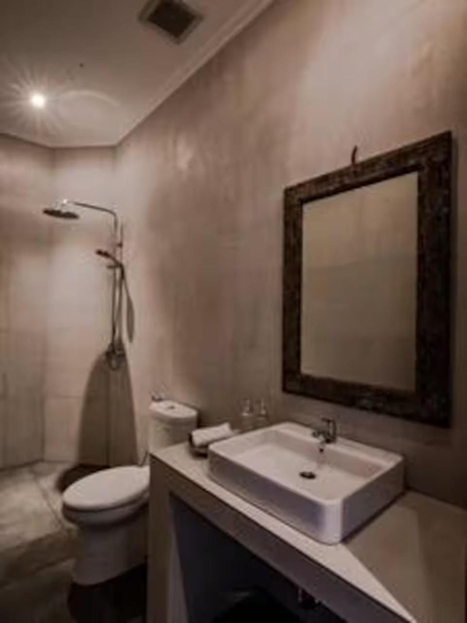 Abinawa Hill Bed and Breakfast in Bali