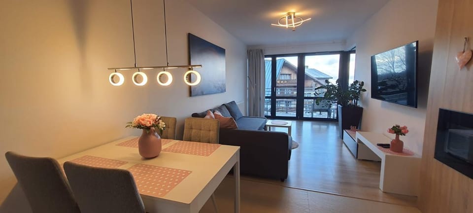 Triventi Apartament Rajski Apartment in Lower Silesian Voivodeship