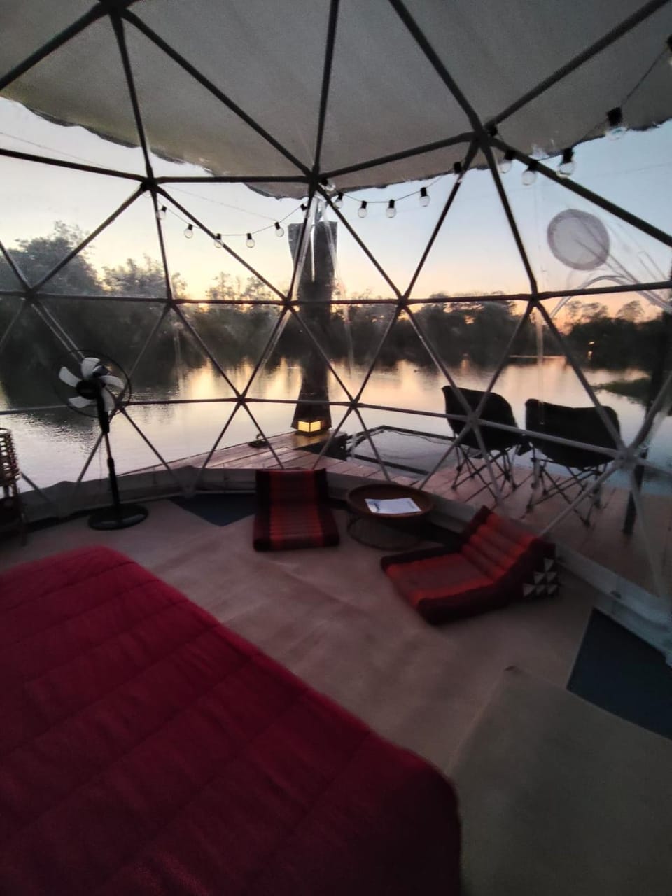 Natural landscape, View (from property/room), Bedroom, Lake view