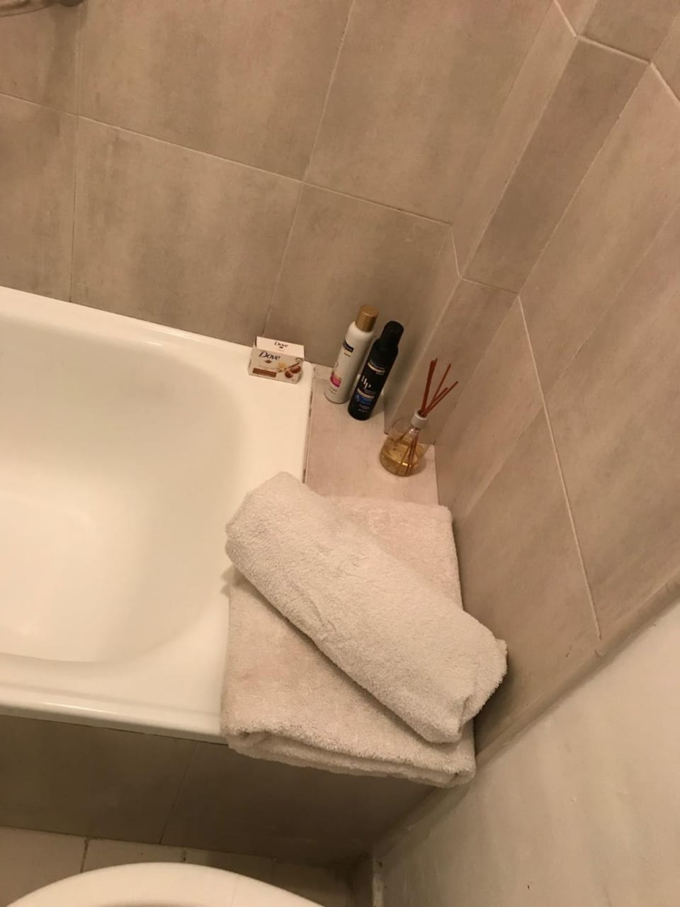 Bathroom, towels