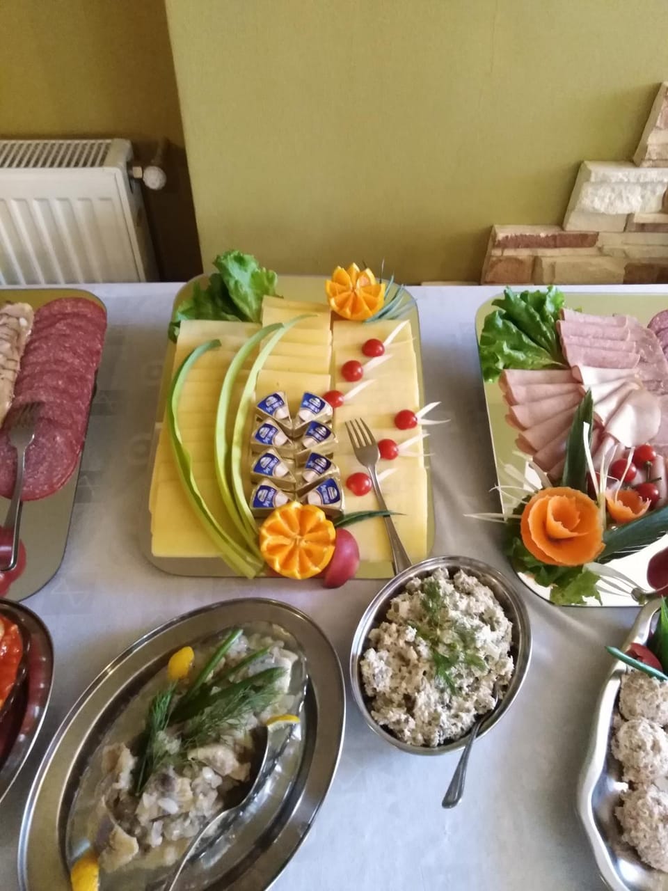 Breakfast, Buffet breakfast