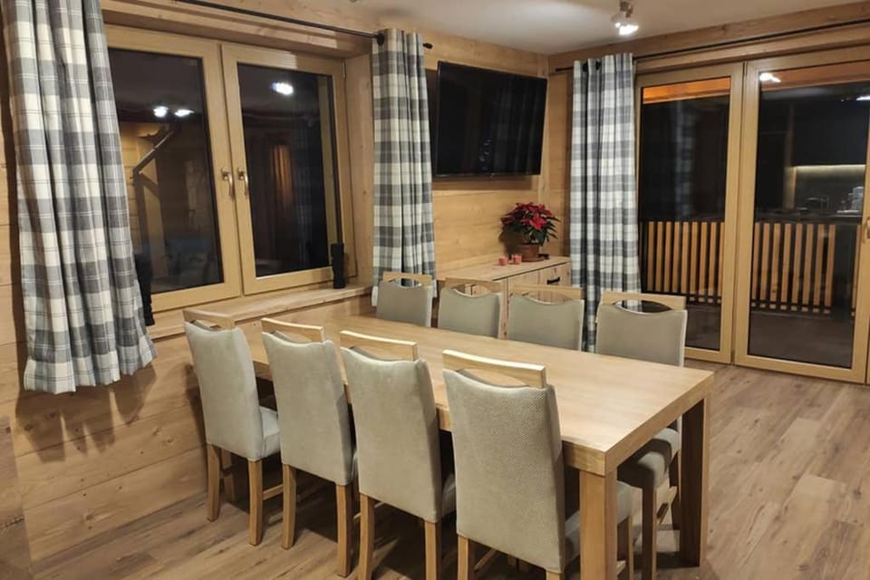 DOMEK TRAGANEK Chalet in Lesser Poland Voivodeship