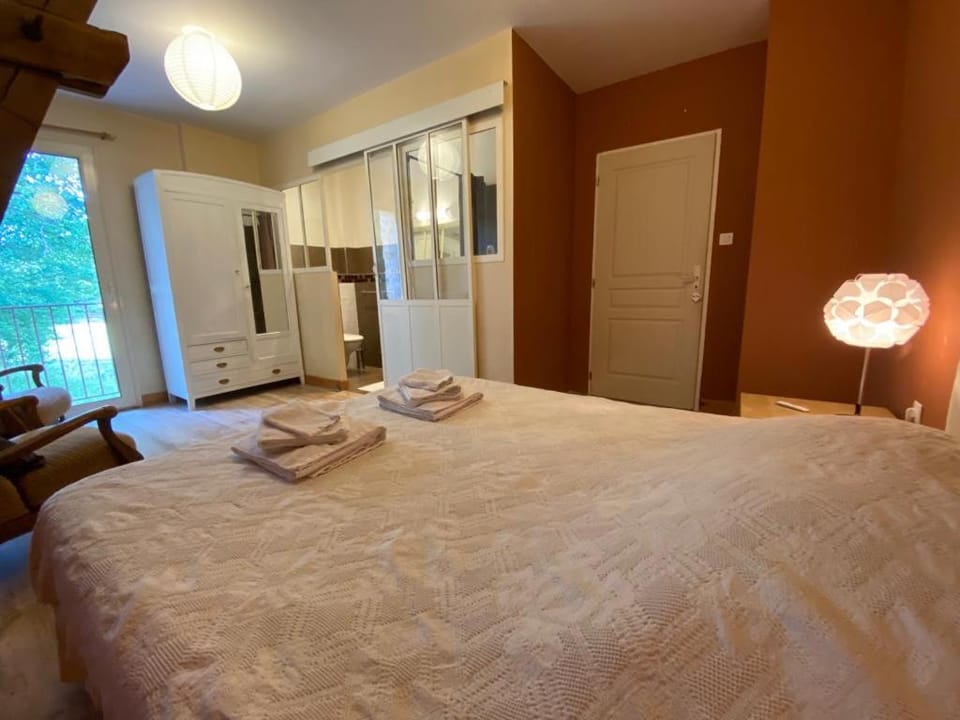 Chambres d'hôtes de la Grande Combe Bed and Breakfast in Nouvelle-Aquitaine