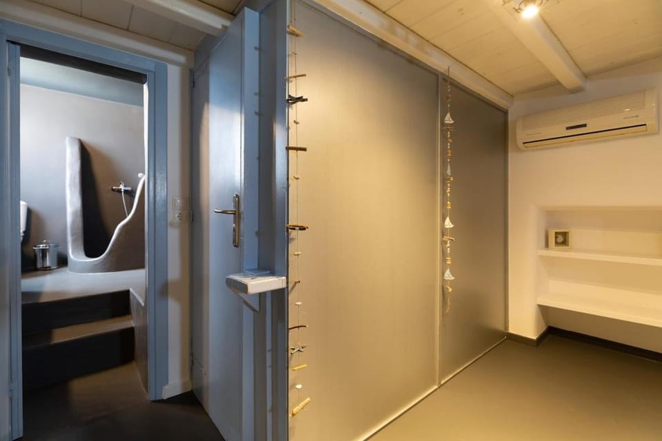 Blue Heart Mykonos Up to 10 People Best Location House in Ornos