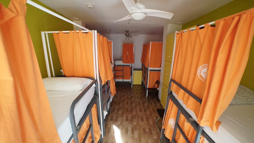 Summer Cádiz Hostel in Cadiz