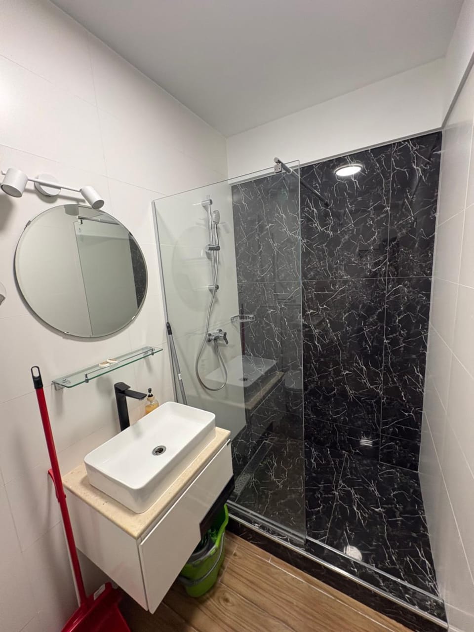 Shower, Bathroom