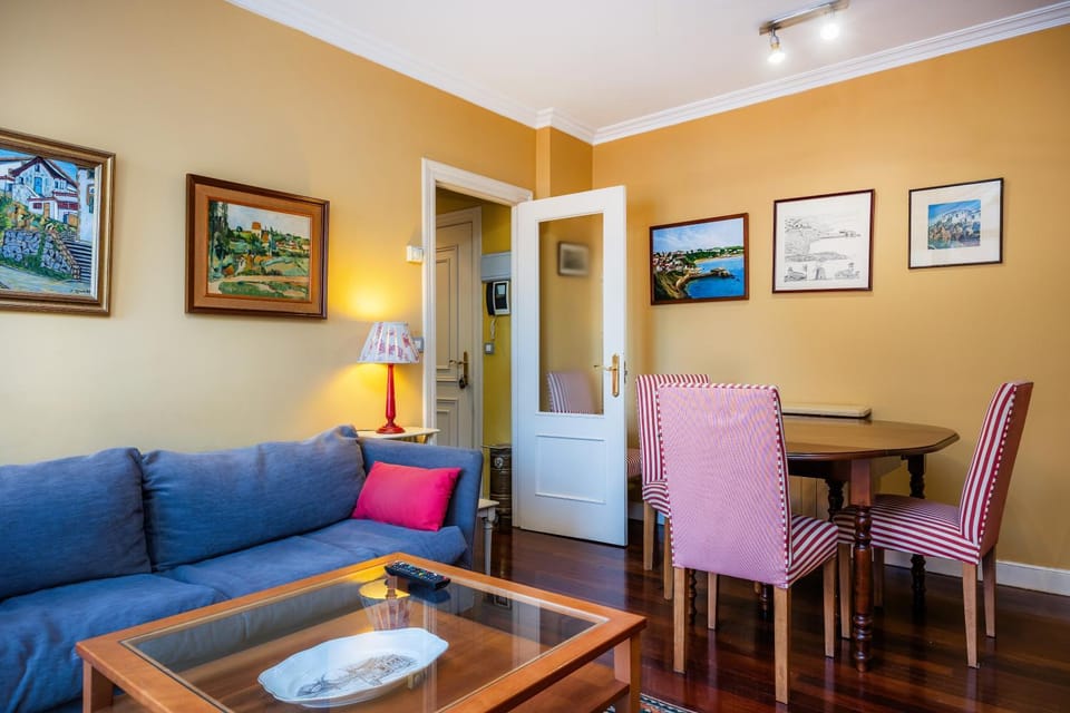 Living room, Sea view