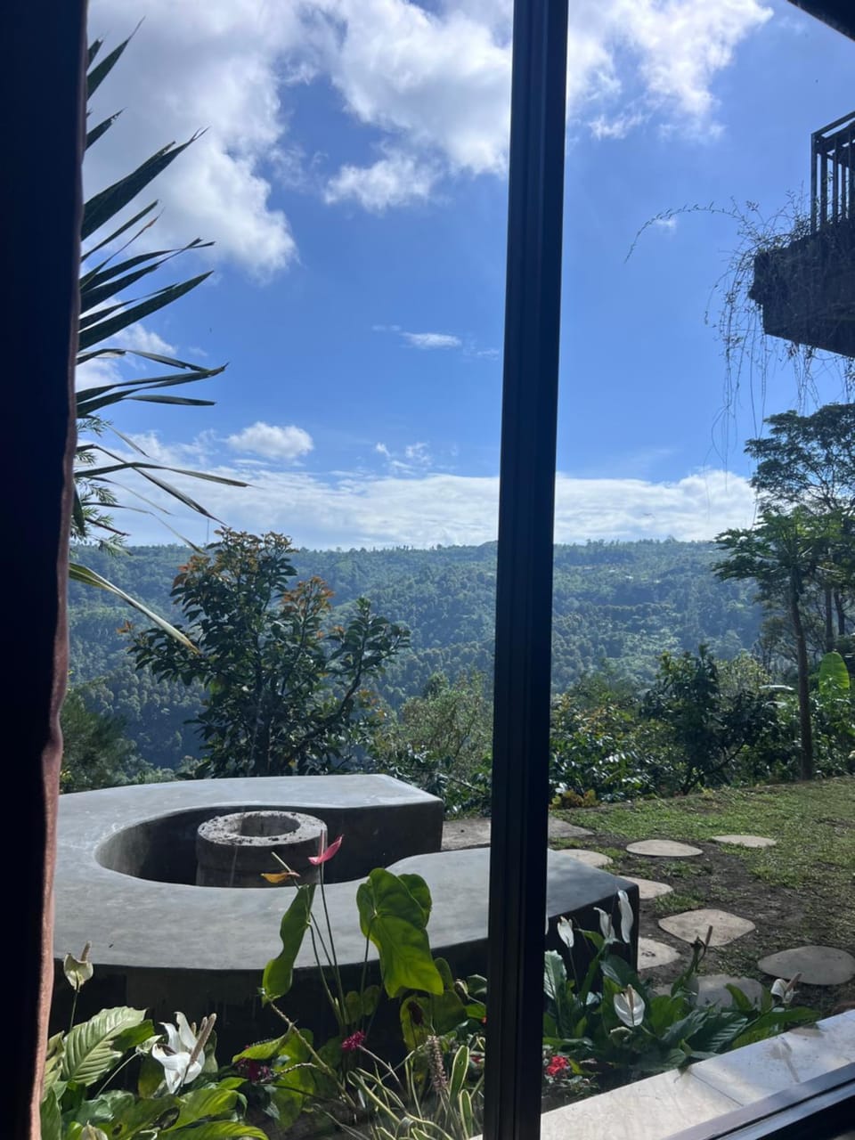 D'Rus Hill munduk Bed and Breakfast in Buleleng