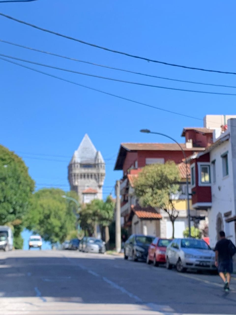 Neighbourhood, Location