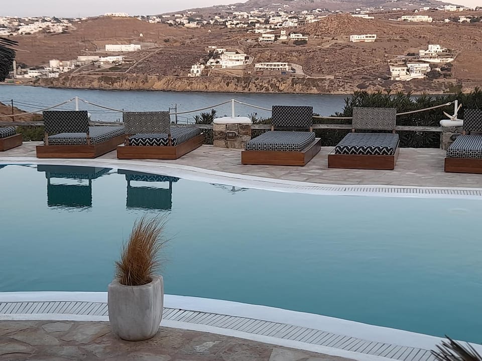 Pool view, Sea view, Swimming pool