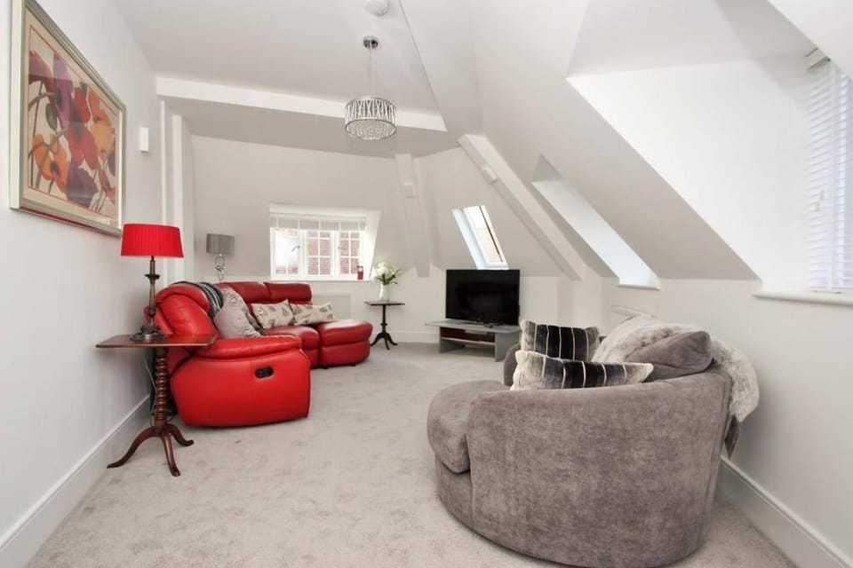 CC - Central Location Top Floor 2 Bed Deluxe Modern Apartment Apartment in Stratford-upon-Avon