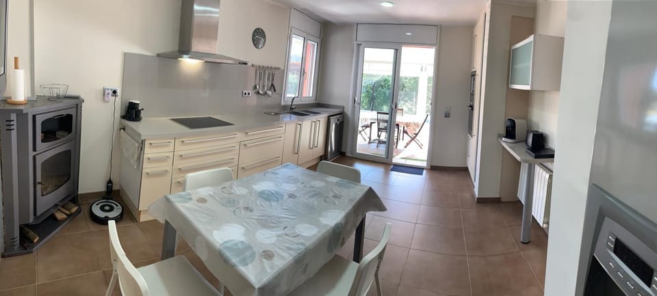 Villa olivella House in Garraf