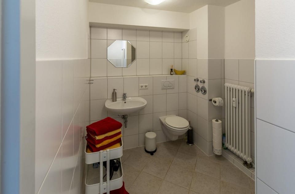 Bathroom, Living room