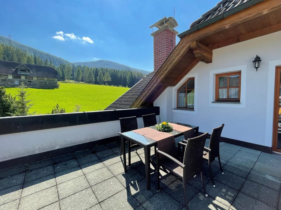Balcony/Terrace, Balcony/Terrace