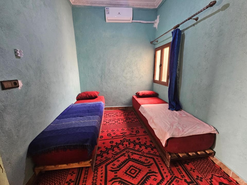 Merzouga Quiet apart &camels trecking Apartment in Morocco