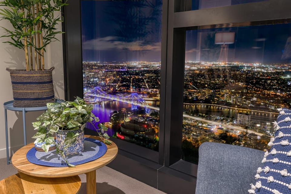 City view, Landmark view, Street view