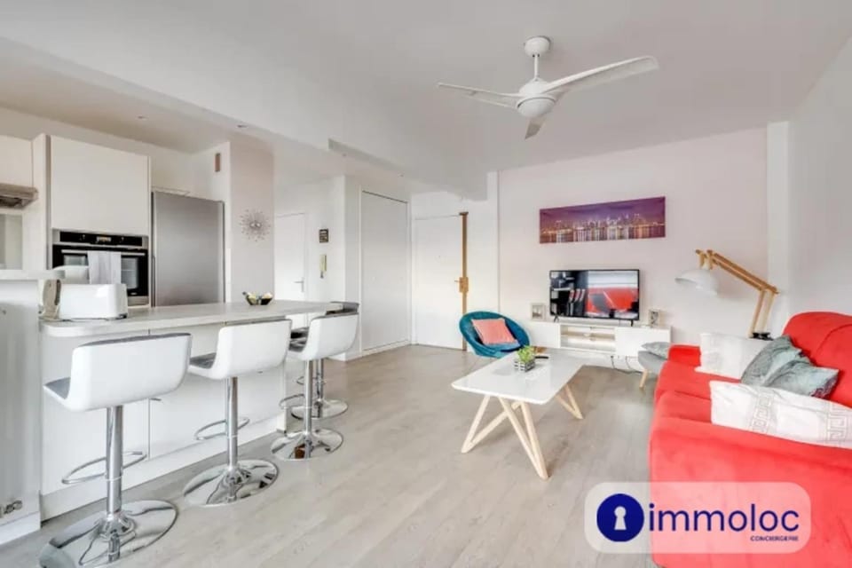 Air-conditioned apartment in the Libération district Apartment in Nice