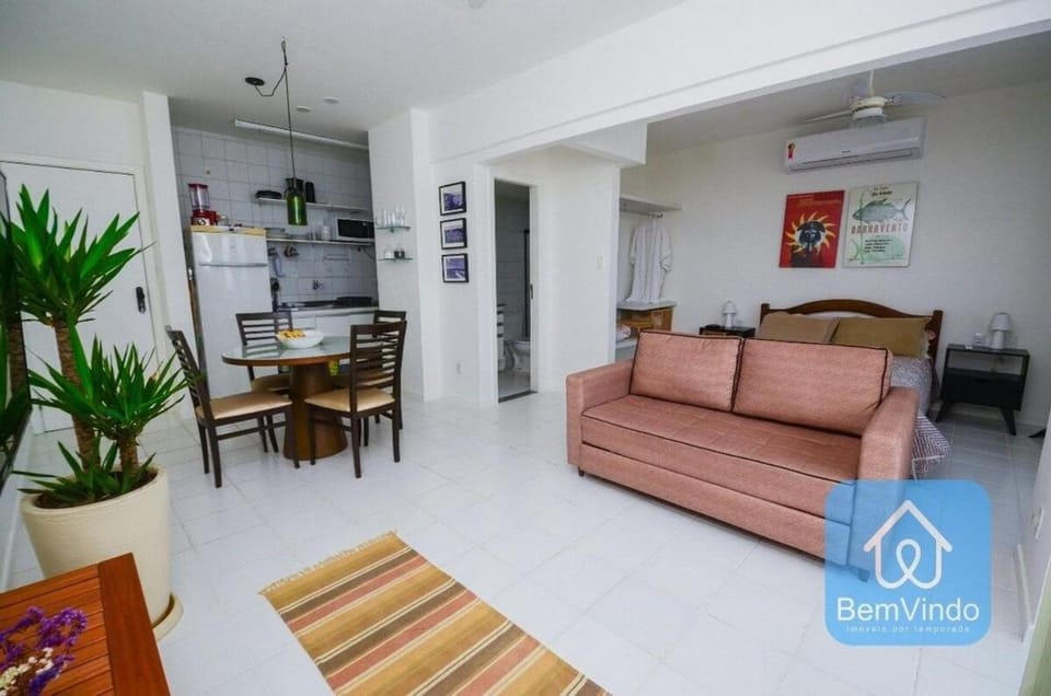 Apartamento com vista mar no Porto da Barra Apartment in Salvador