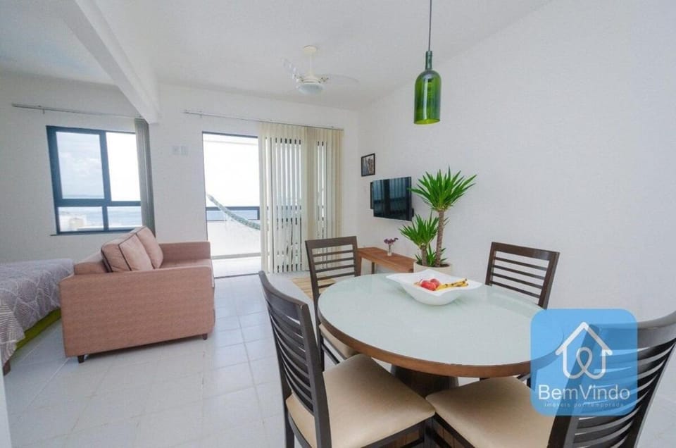 Apartamento com vista mar no Porto da Barra Apartment in Salvador