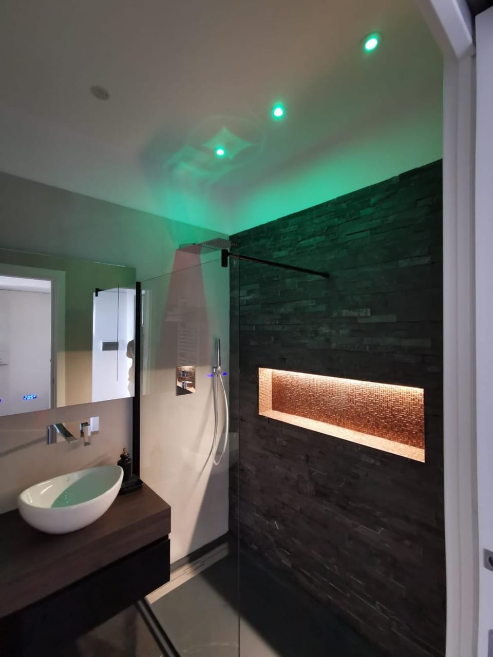 Shower, Bathroom