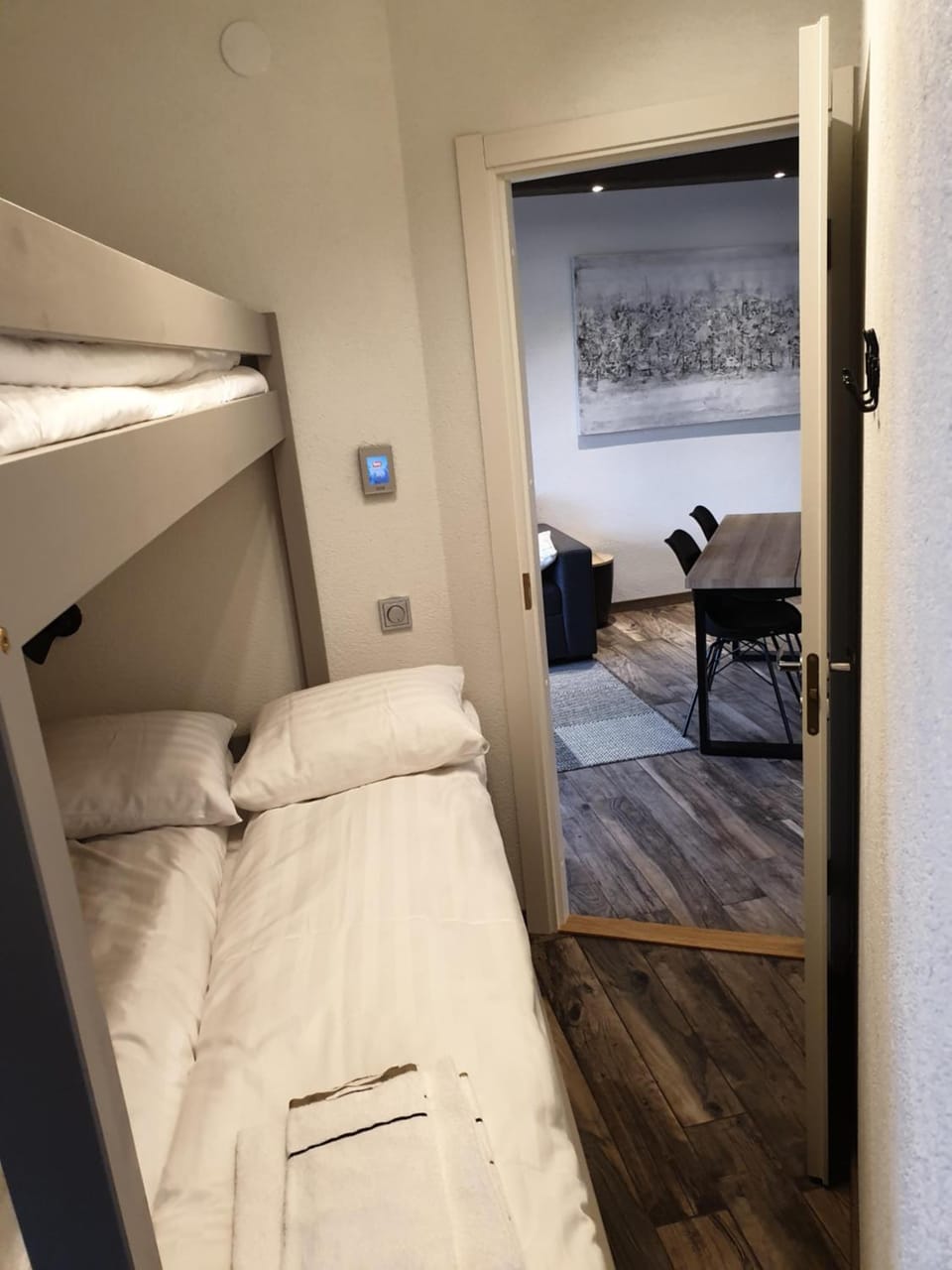 Bed, bunk bed