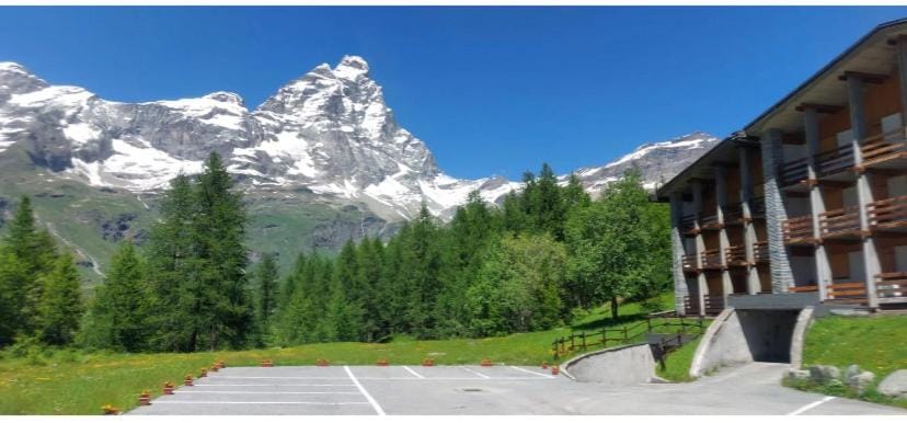 Monolocale sulle piste del Cervino Residence Rododendro Apartment in Breuil-Cervinia