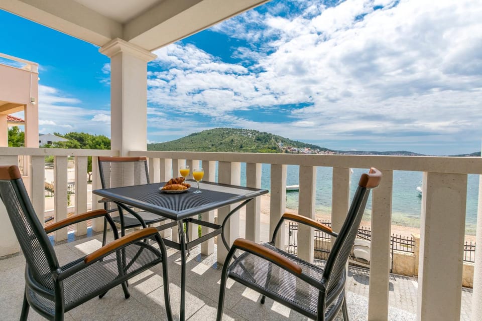 Day, View (from property/room), Balcony/Terrace, Sea view