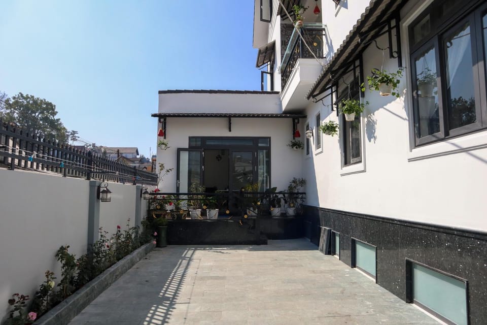 Property building, Patio