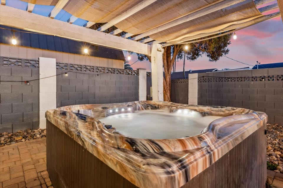 Hot Tub
