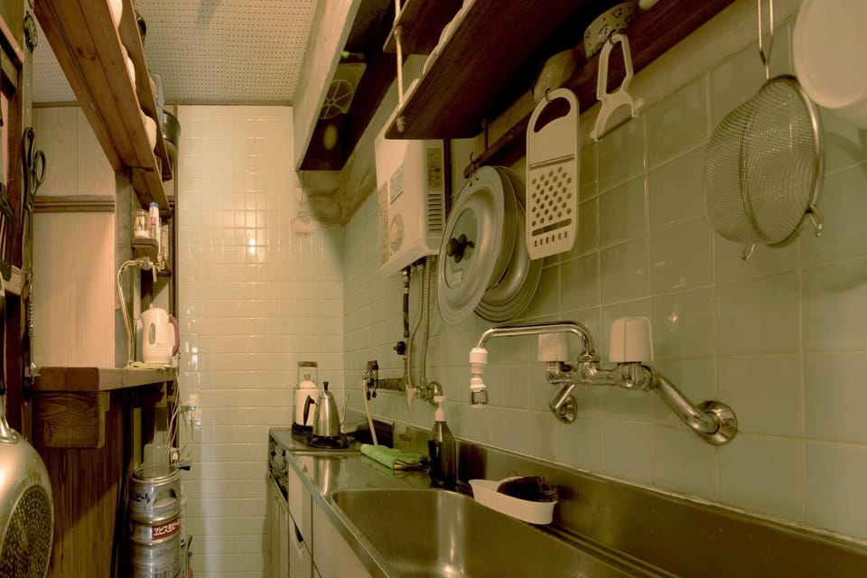 Kitchen or kitchenette, Communal kitchen