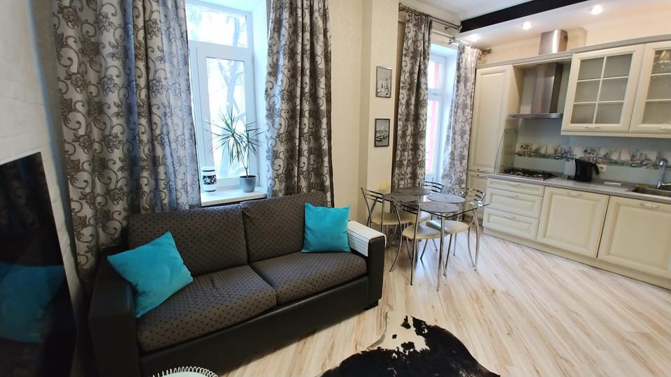 Living room, kitchen
