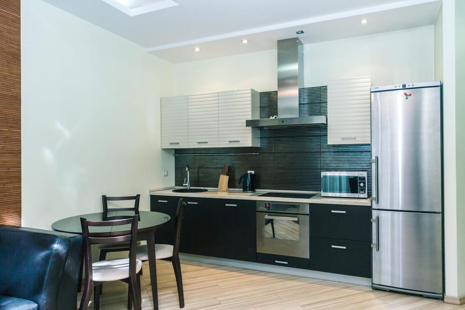Living room, kitchen