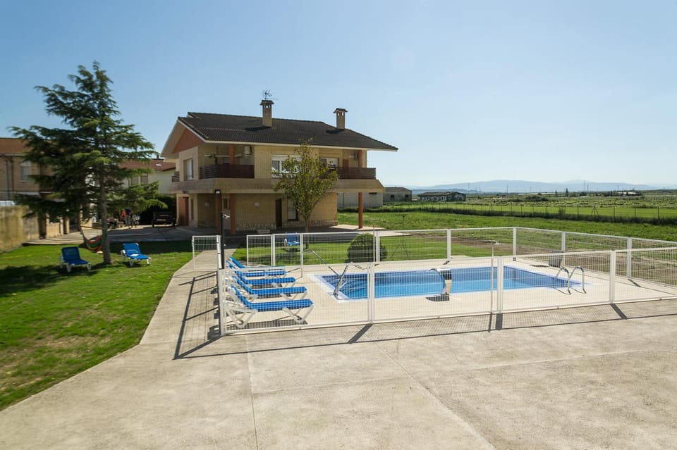 Off site, Garden view, Swimming pool, Swimming pool