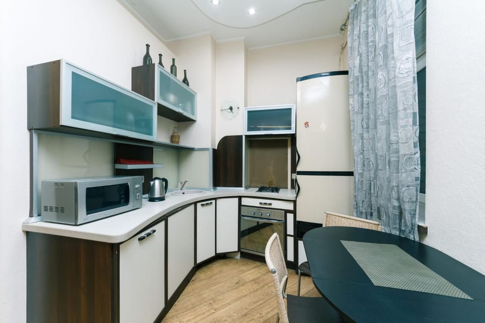 microwave, oven, kitchen