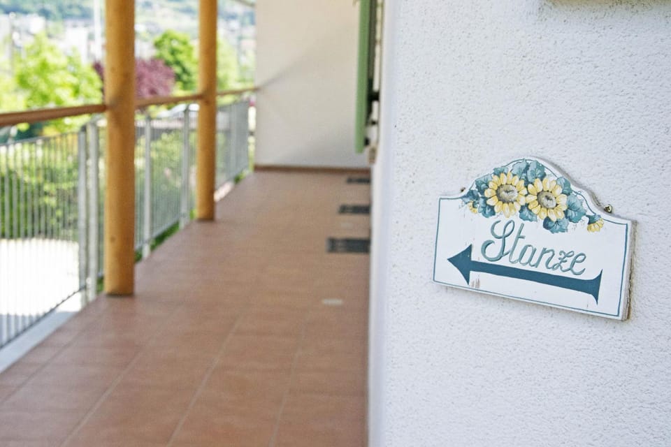 Logo/Certificate/Sign