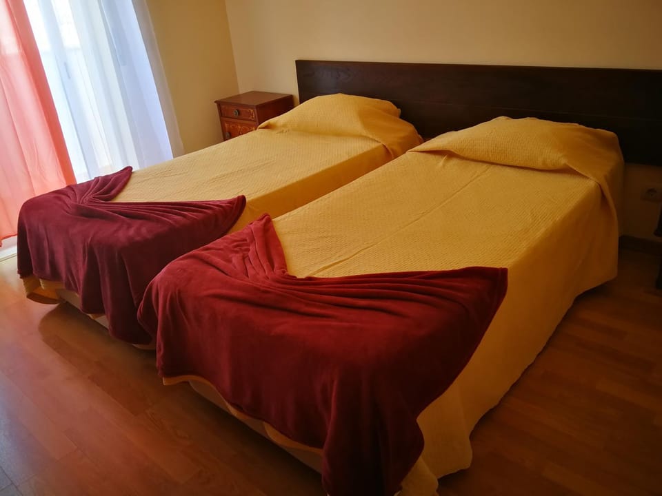 Jardim Paraiso Apartments Apartment in Guia
