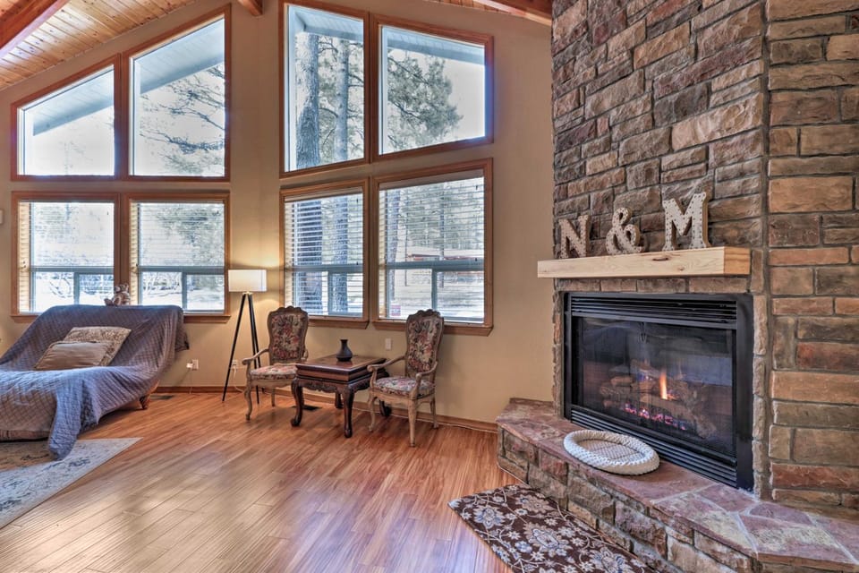 Sand Volleyball & Deck: Munds Park Getaway! House in Munds Park