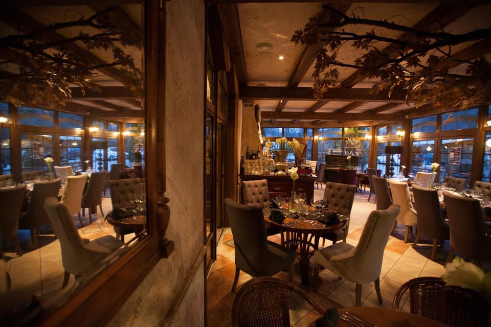 Restaurant/places to eat