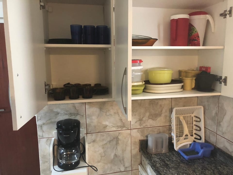 Coffee/tea facilities, Communal kitchen